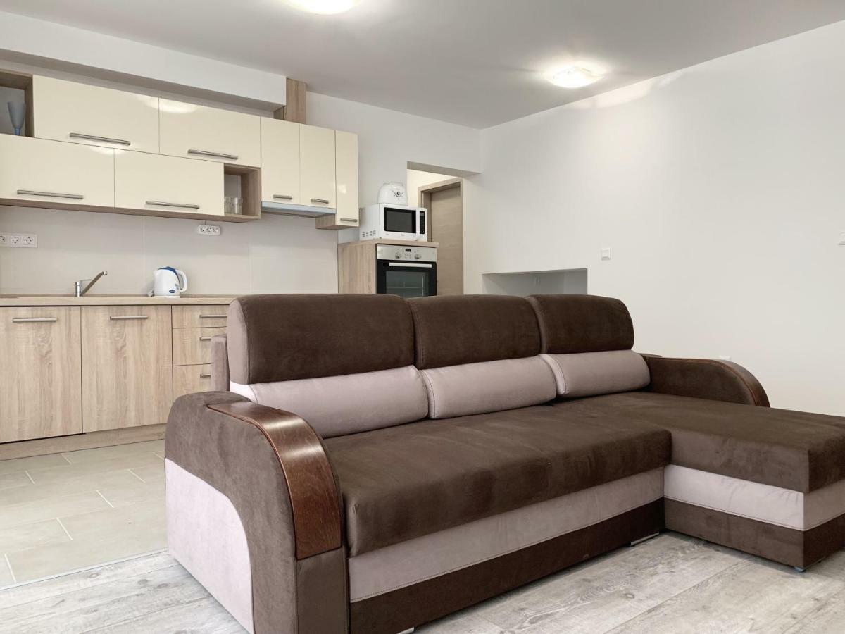Exclusive Home - C. Apartman Pecs Exterior photo